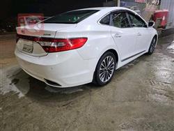Hyundai Azera
